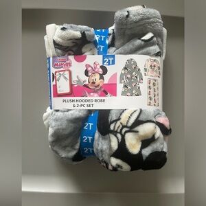 NWT Minnie Mouse pajamas